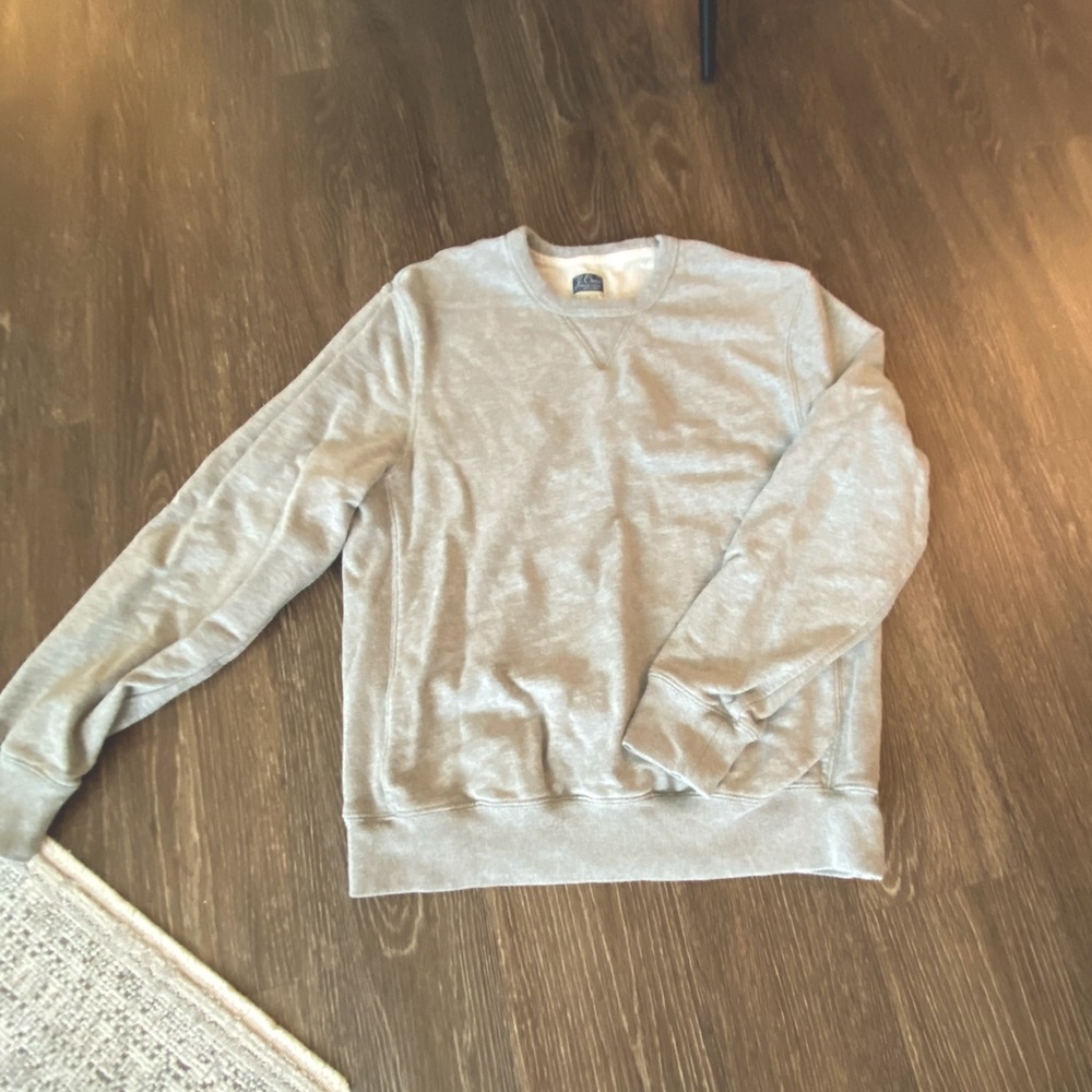Grey Sweatshirt